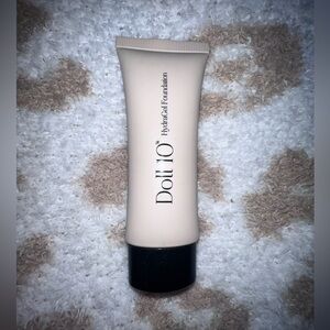 Doll 10 HydraGel Foundation 1 fl oz • Fair